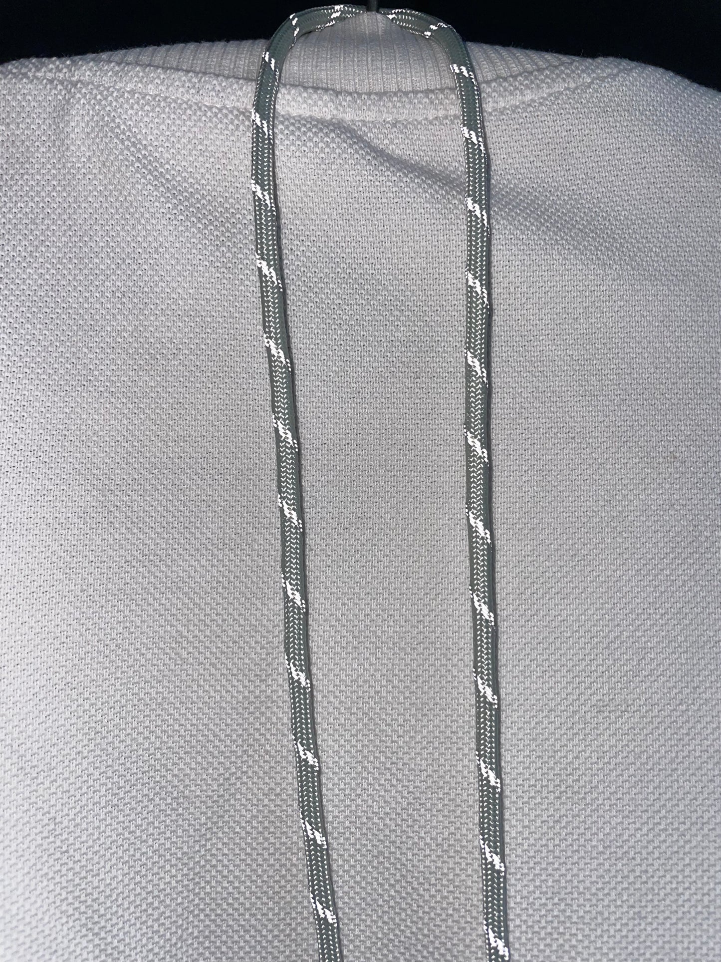 Light Grey Reflector.